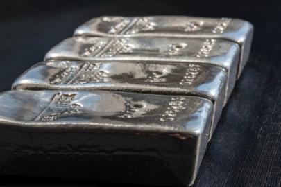 Kâr alımları gümüşe rekor getirdi