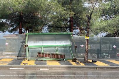 Isparta'da sağanak ve fırtına hasara neden oldu