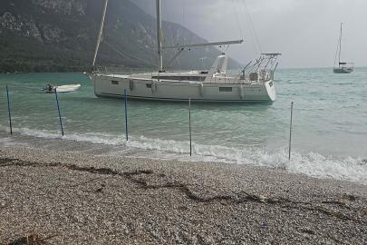 Muğla Akbük'te fırtına etkili oldu