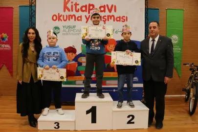 Sakarya'da ‘Kitap Avı’ ödüllendirdi
