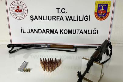 Şanlıurfa’da ruhsatsız silah operasyonunda çok sayıda mühimmat ele geçirildi