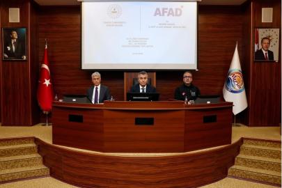 Sel ve su baskınlarına ilişkin değerlendirme toplantısı yapıldı