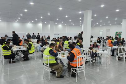 Avrupa Yetim Eli'nden Halepçe'de İftar