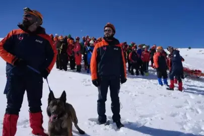 Bursa’da AFAD liderliğinde çığ arama ve kurtarma tatbikatı