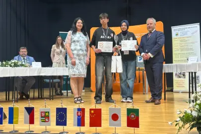 Bursa'da Yıldırım Ticaret MTAL’den Avrupa’da robotik zafer