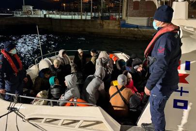 Çanakkale açıklarında 39 düzensiz göçmen yakalandı