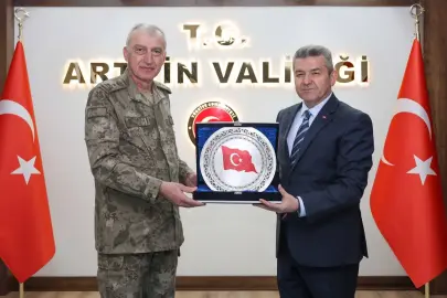 Erzurum 9. Kolordu Komutanı Tümgeneral Akyıldız Artvin'de