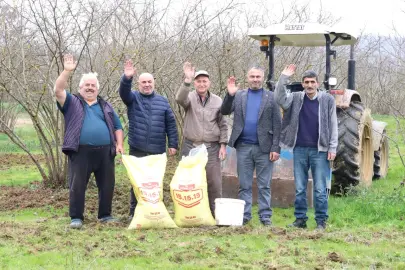 Kocaeli'de gübreler toprakla buluşuyor, yüzler gülüyor