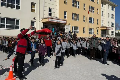 Malatya Büyükşehir'den öğrencilere afet bilinci