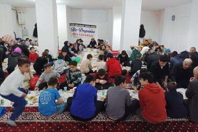 Malatya'da çocuklara tekne orucu iftarı