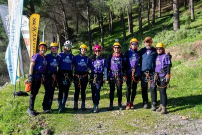 Manisa’da kadın sporcular Gelin Uçtu Kanyonu’nu geçti