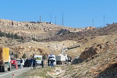 Mardin’de polis zırhlı aracı devrildi: 3 yaralı