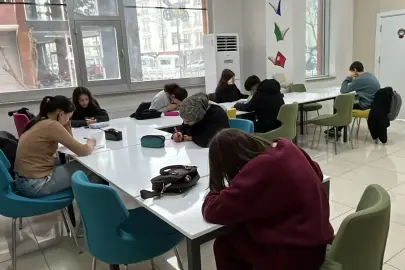 Çınar Akademi'nin mahalle etütleri pekiştiriyor