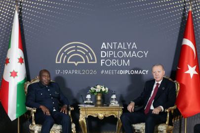 Cumhurbaşkanı Erdoğan, Burundi Cumhurbaşkanı Ndayishimiye ile görüştü