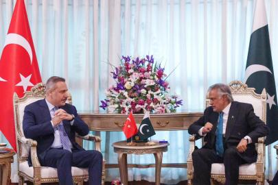 Dışişleri Bakanı Fidan, Pakistanlı mevkidaşı Dar ile görüştü