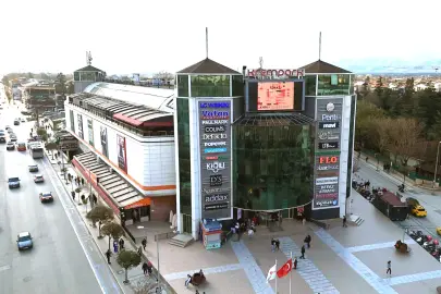 Düzce’de Krempark AVM'ye mühür!