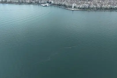 İzmir Körfezi’nde dış kaynaklı kirliliğin önüne geçilemiyor