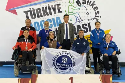Kağıtspor başarıya ambargo koydu