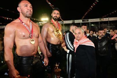 Kepez'in Başpehlivanı Enes Doğan