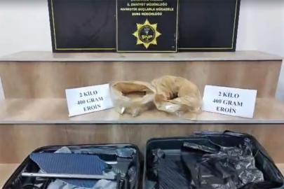 Şanlıurfa'da valizden 2 kilo 400 gram uyuşturucu çıktı