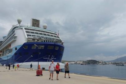 Bodrum'da kruvaziyerle 1812 turist geldi