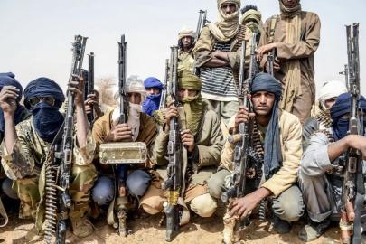 Mali'de "zorunlu ittifak": Bamako kuşatma altında