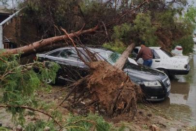 Şanlıurfa’da fırtına nedeniyle 1 kişi hayatını kaybetti, 28 kişi yaralandı