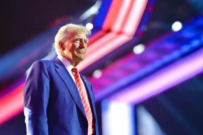 Trump'tan yine tehdit: İran anlaşmazsa daha yüksek seviyede bombalayacağız