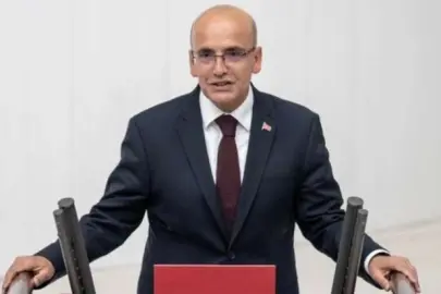 Bakan Şimşek: Türkiye ekonomisi 23 çeyrektir kesintisiz büyüyor
