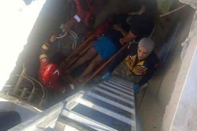 Bodrum'da 5 metre derinliğindeki havuzun makine dairesine düşen kişi kurtarıldı