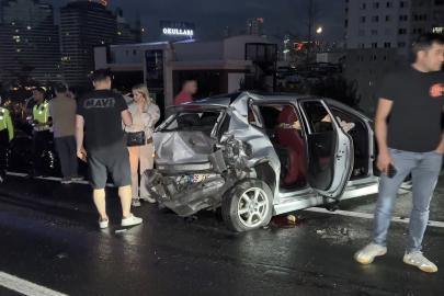 Esenyurt'ta 11 araç birbirine girdi. 2'si ağır 6 yaralı
