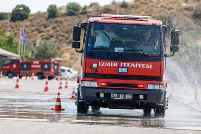 İtfaiyecilere zorlu eğitim!