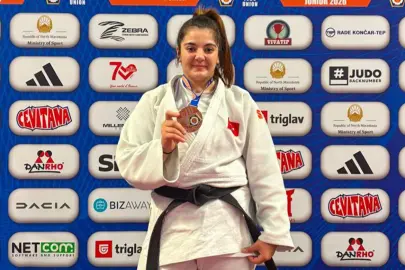 İzmirli Sema Avrupa üçüncüsü