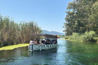 Kadın Azmağı'nda doğayla iç içe yolculuk