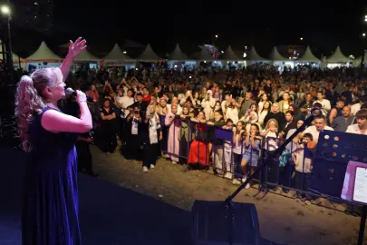 Karadeniz’in renkleri ve ezgileri Millet Bahçesi’nde buluştu
