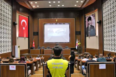 Keçiören Belediyesi personeline güvenli sürüş eğitimi