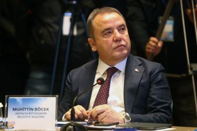 Muhittin Böcek ek ifade verdi. "Adaylık için 15 milyon euro istedi" iddiası