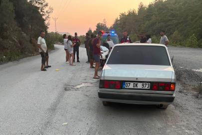 Otomobille çarpışan motosikletli yaralandı