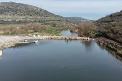 Balıkesir’de Nergis Çayı Göleti yangınla mücadelede hayati rol üstlendi