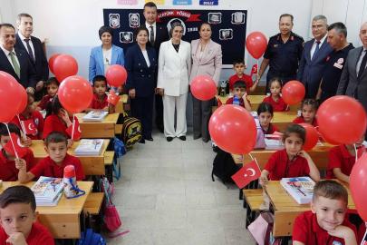 Burdur'da İlköğretim Haftası töreni