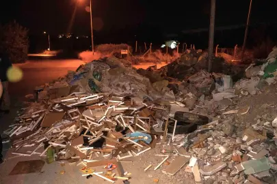 İzmir Bornova’da kaçak moloz seferberliği