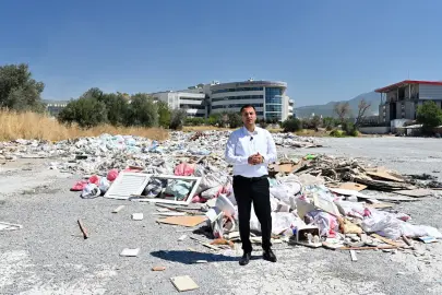 İzmir Bornova’da kaçak molozla topyekün mücadele