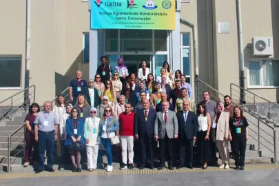 Kimya öğretmenlerinden ERÜ buluşması