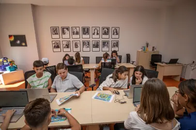 Mersin’de çocuklar yapay zekâ ile tanışıyor