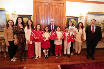 Sakarya eğitiminde yeni dönemin ilk gününde Vali Doğan’a anlamlı ziyaret