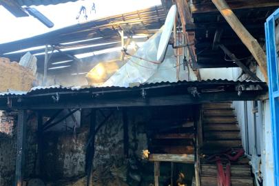 Söndürülmeyen ocak ateşi evi kül etti