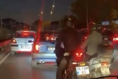 Yol vermeyen otomobil sürücüsünün etrafını sardılar