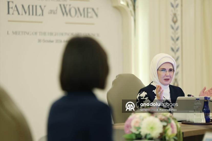 Emine Erdoğan, lider eşleriyle Ankara'da buluştu